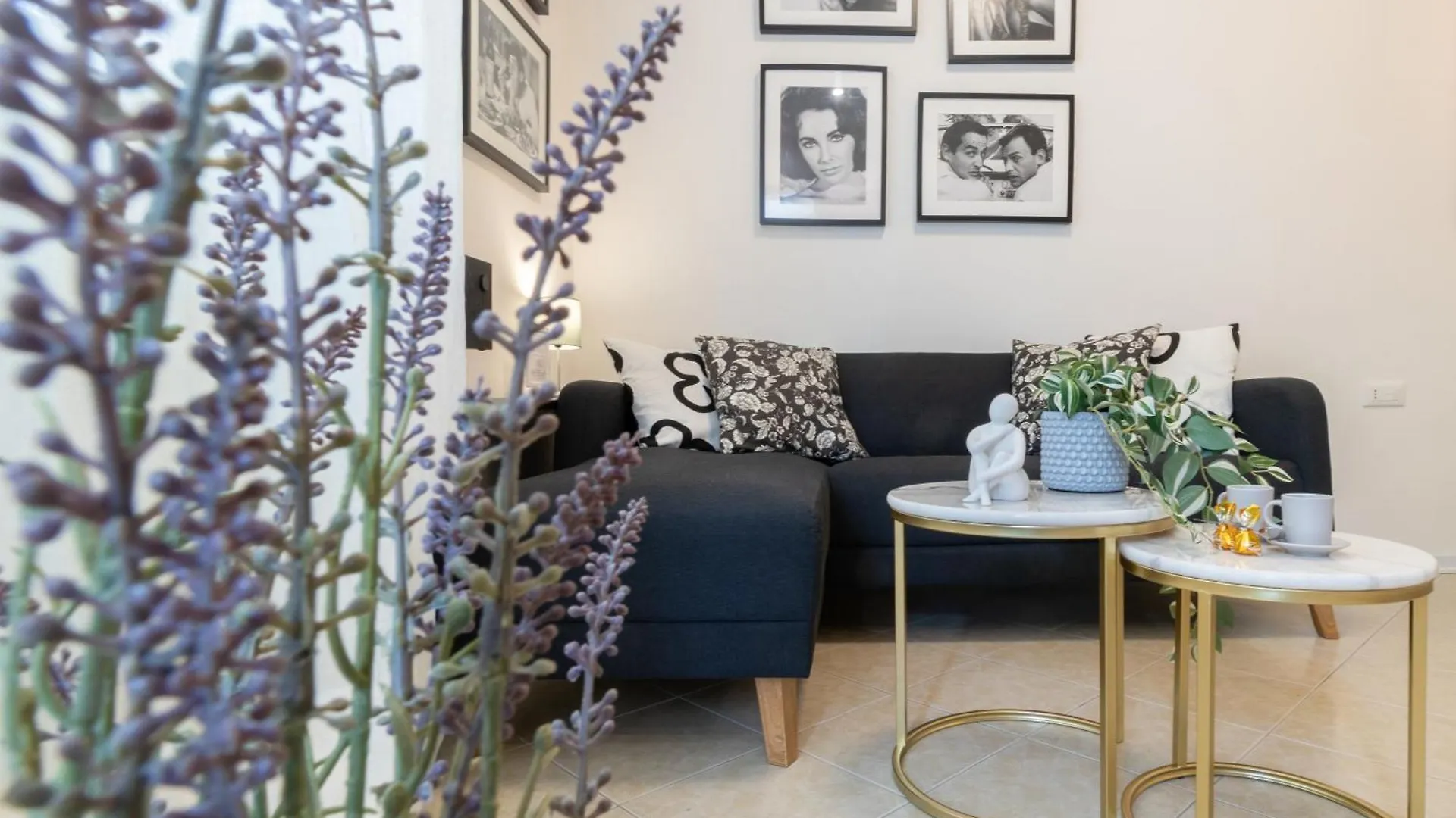 Apartment Casarava Sul Parco 3 Camere 2 Bagni Riccione Italy